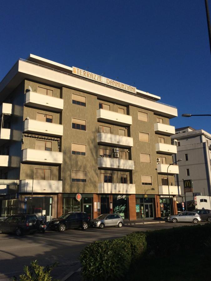Terrazze Dannunziane Ξενοδοχείο Πεσκάρα Εξωτερικό φωτογραφία